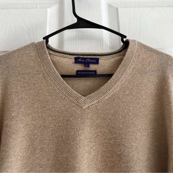 Alan Flusser 100% Cashmere Tan V-Neck Sweater Large - Picture 2 of 12